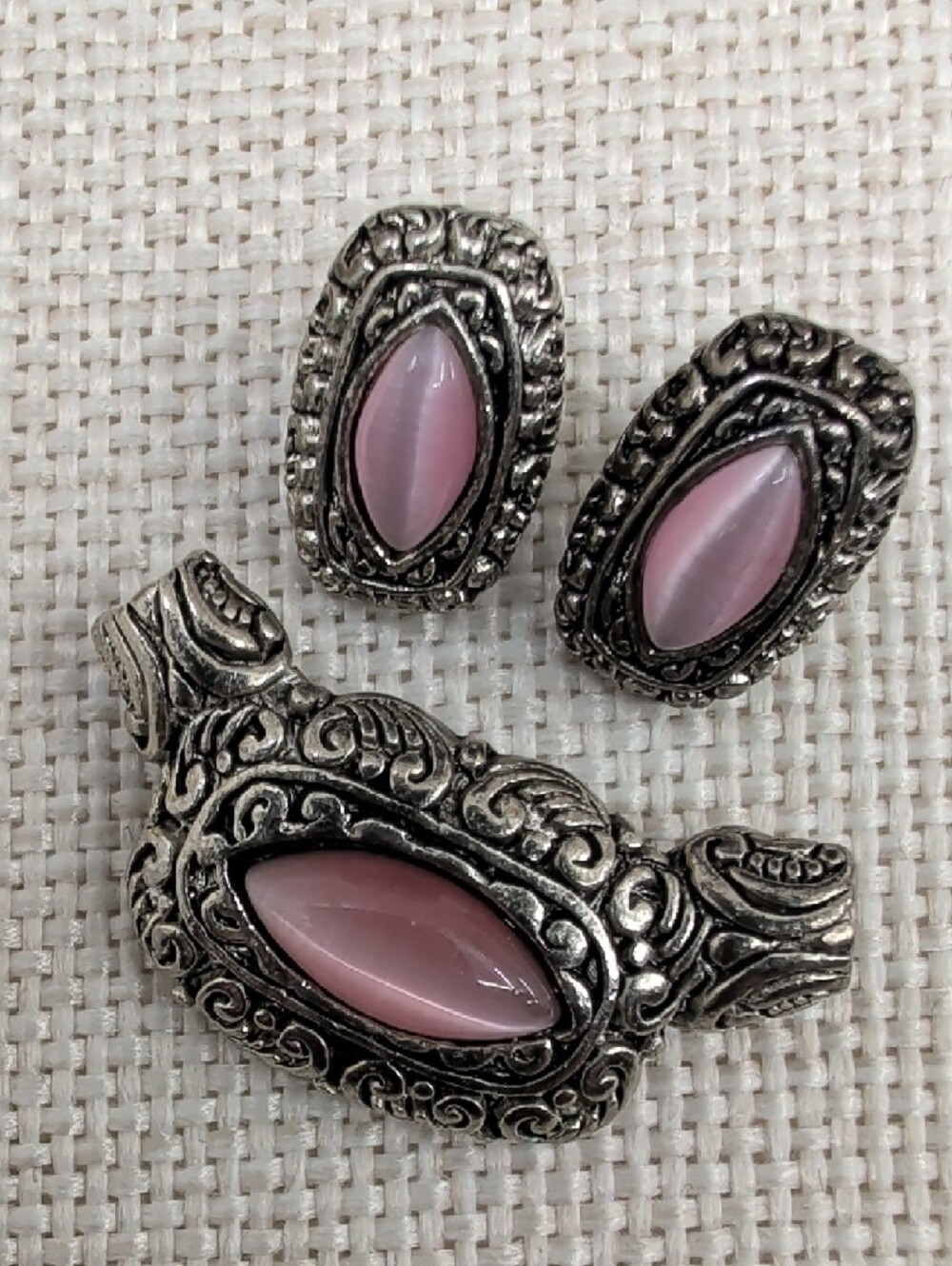 Vintage Silver Tone Pink Cat's Eye Pendant & Earring Set Demi Parure - Picture 6 of 17